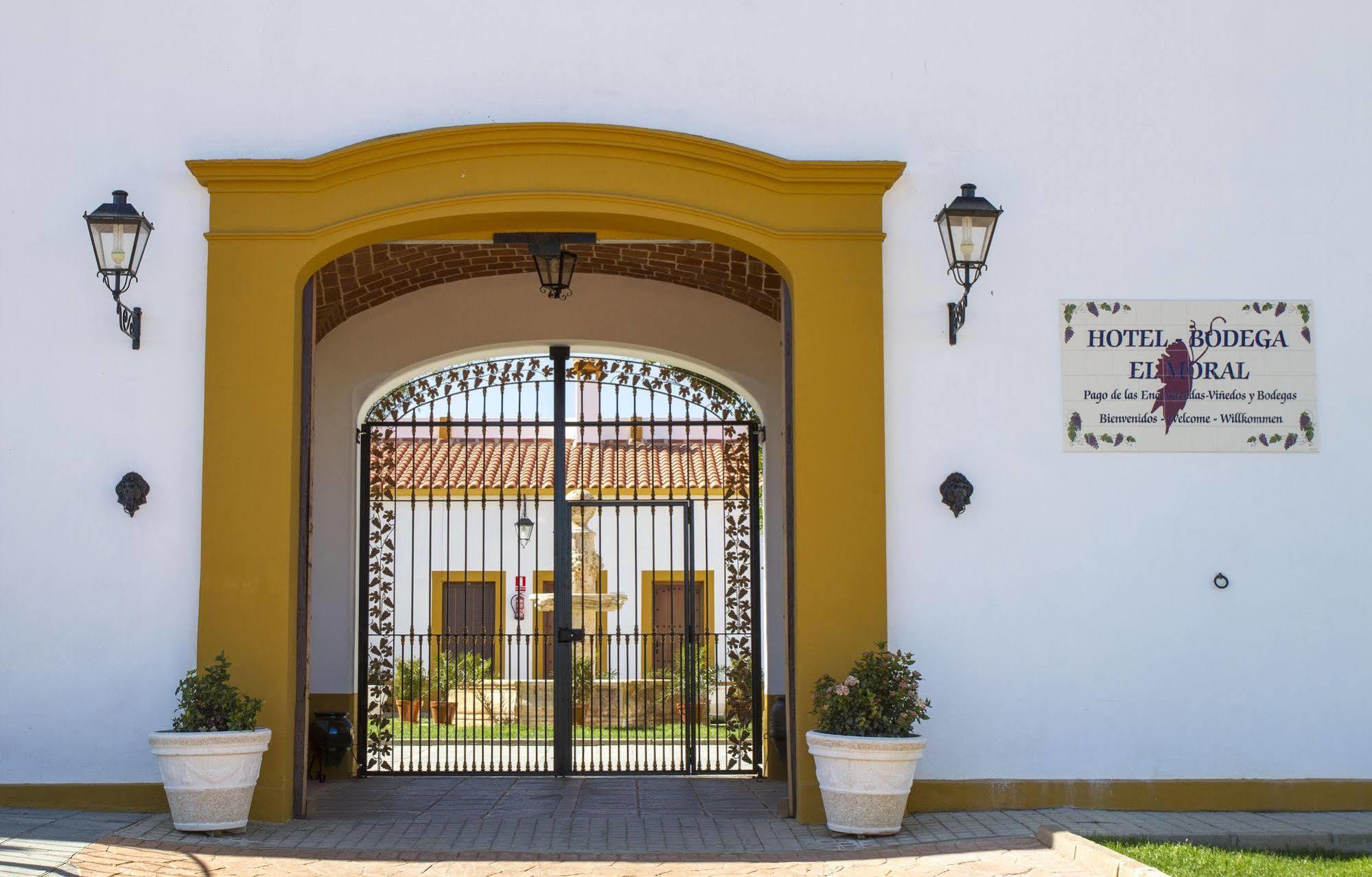 Hotel Bodega El Moral Ribera del Fresno Eksteriør billede